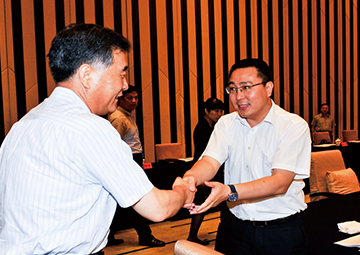 原中央政治局常委、、、第十三届天下政协主席， 时任国务院副总理汪洋接见3044永利集团科技总裁薛驰