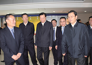 原中央政治局常委、、、 时任国务院副总理张德江考察3044永利集团科技